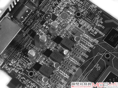 DrMOS和Copper MOS等新一代MOSFET成为目前相当抢眼的新用料，具备优秀的电气性能。